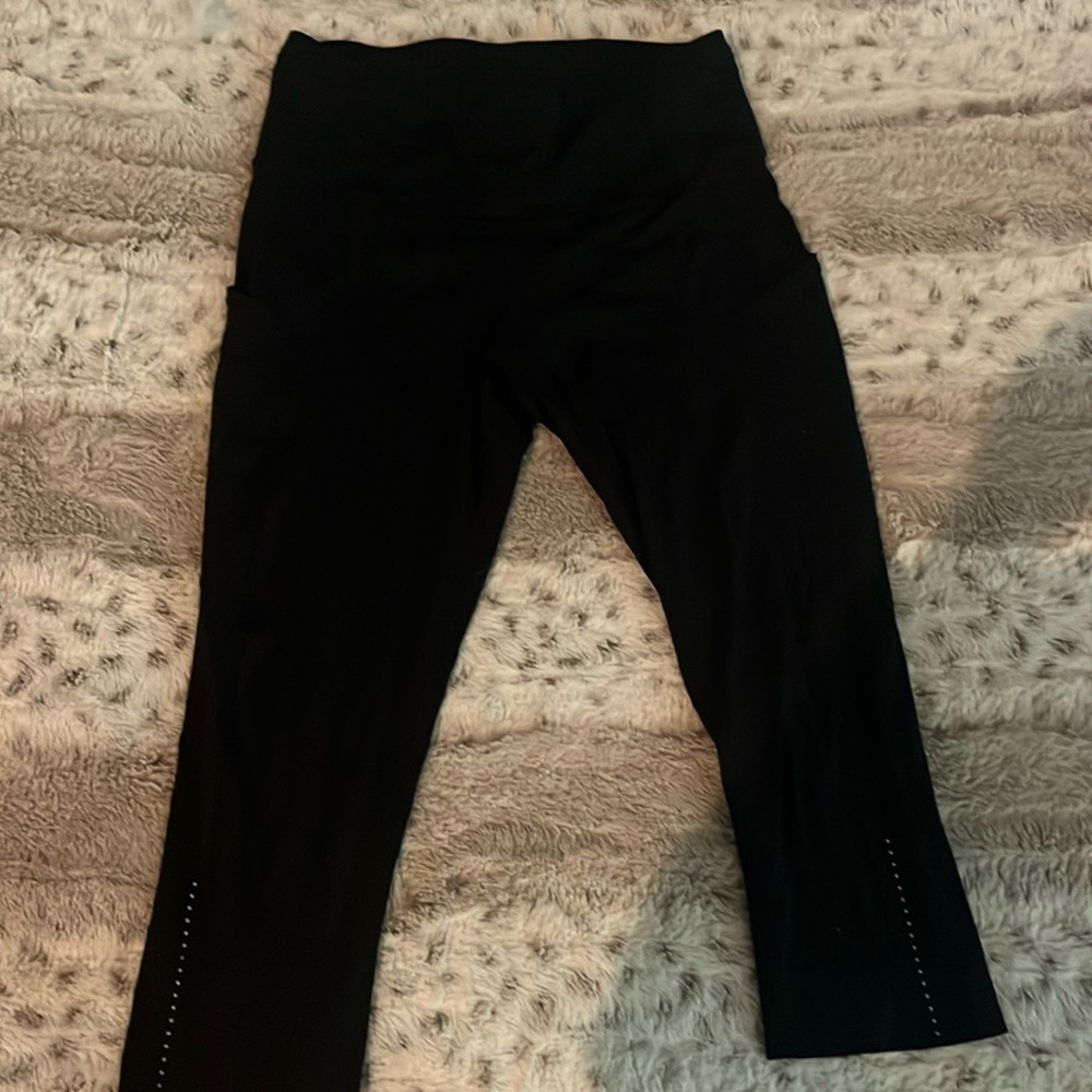 Vintage Lulu cropped leggings no tags